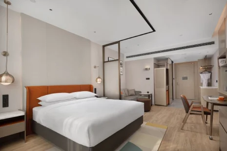 Custom hotel bedroom furniture for guest room projects